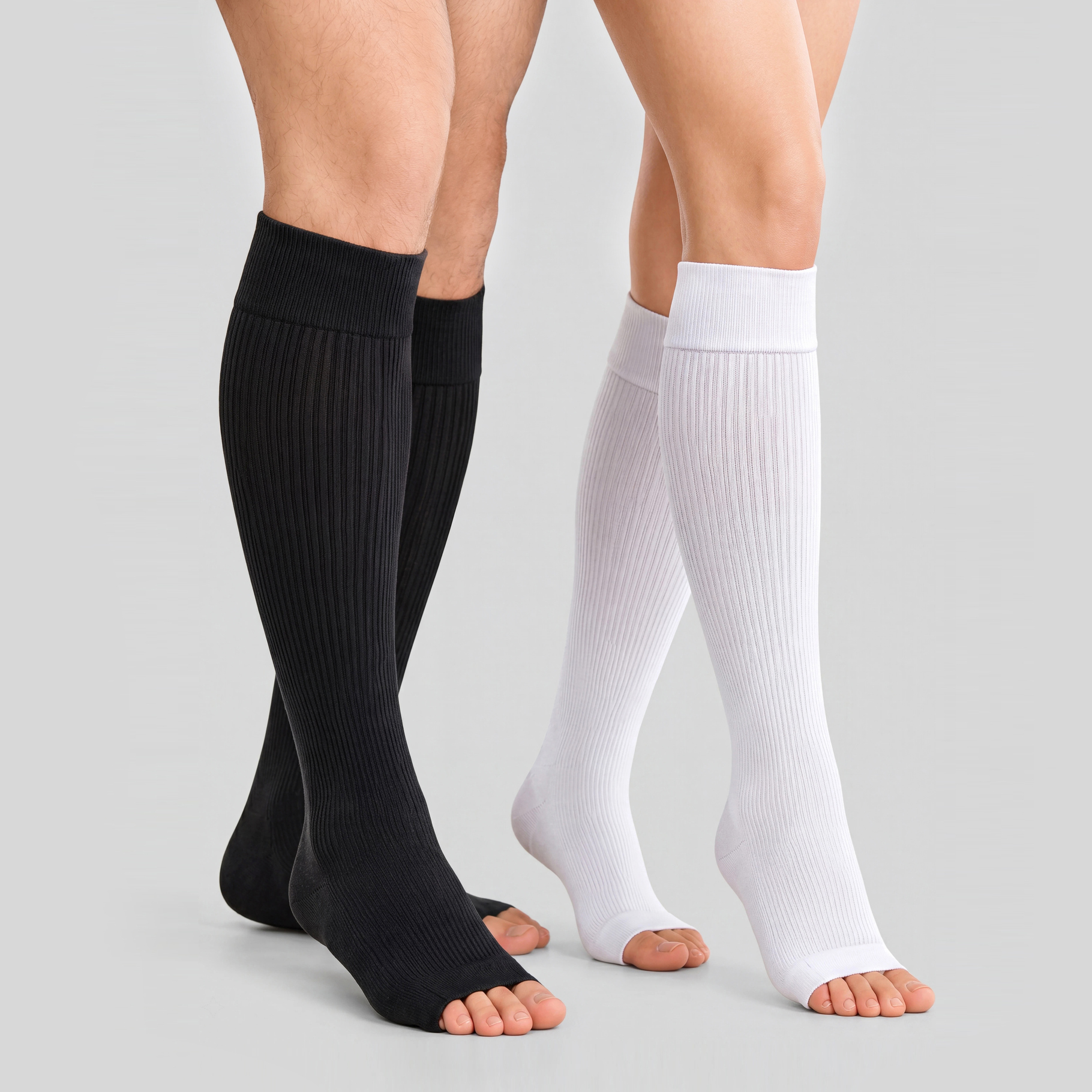 발가락이 가려진 골프 양말 ACTIV